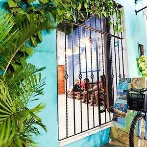  Hostal Mystic House